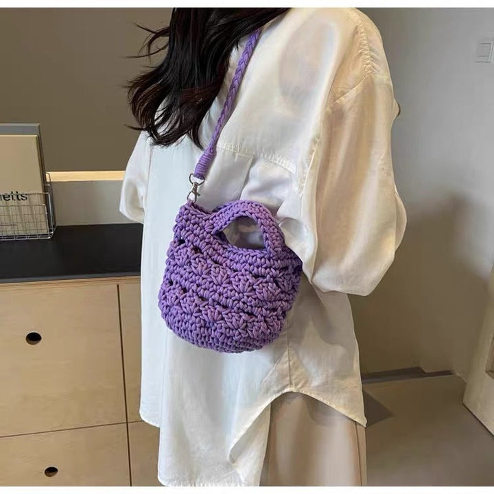 Hand-knotted bag with braided structure Kalsten