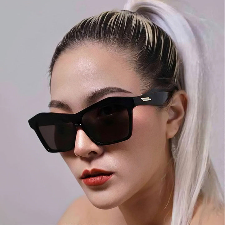 Women's Fashion Sunglasses in Modern Geometric Design Kalsten