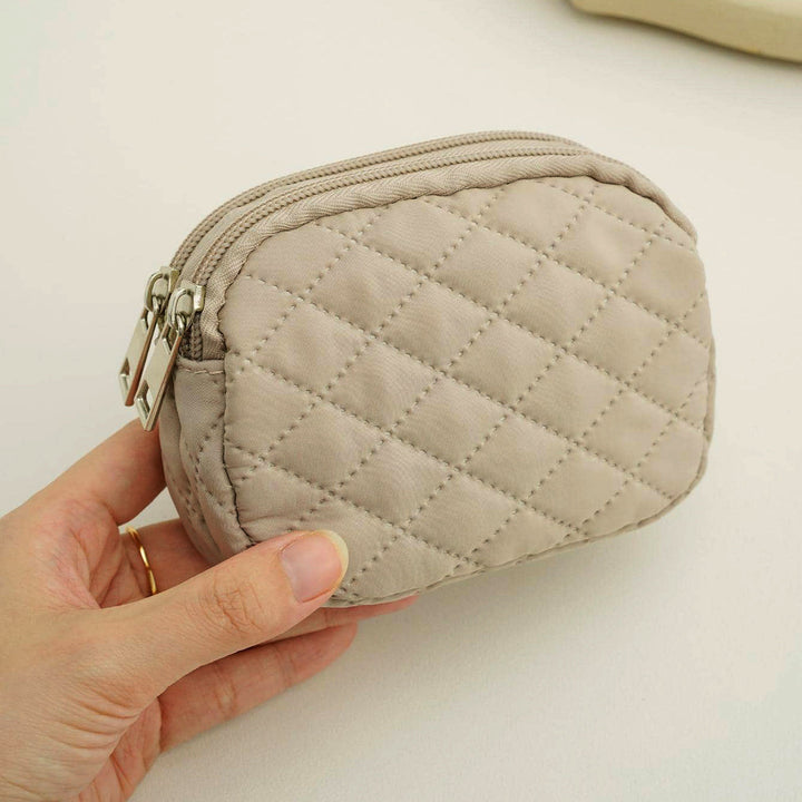 Practical and Stylish Cosmetic Bag Kalsten