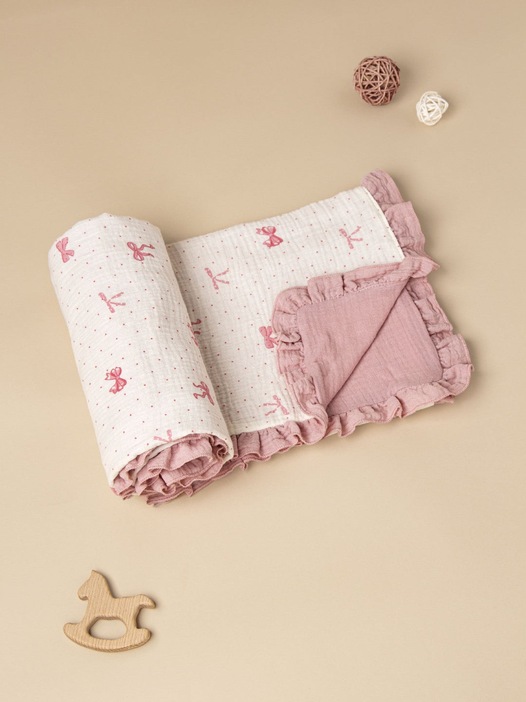 Soft Muslin Baby Blanket with Frill Edging kalsten