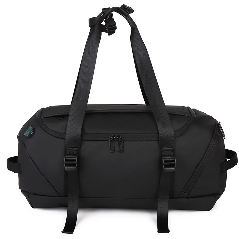 Sporty duffel bag with adjustable carrying system for active lifestyles Kalsten