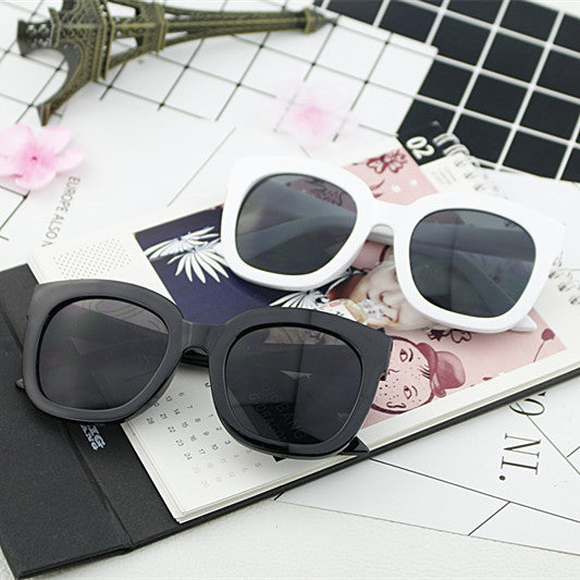 Women's oversized sunglasses with fashionable design and UV protection Kalsten