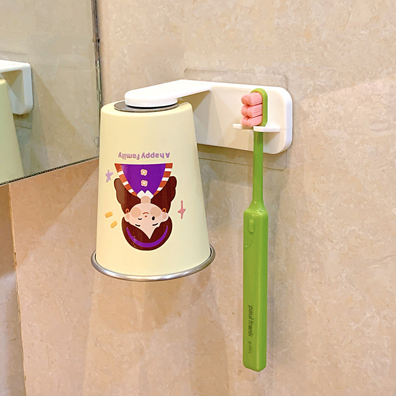 Wall-mounted toothbrush holder with playful animal design Kalsten