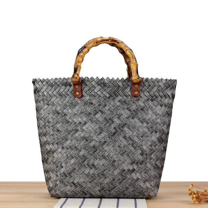 Stylish shopping bag made of braided natural material Kalsten