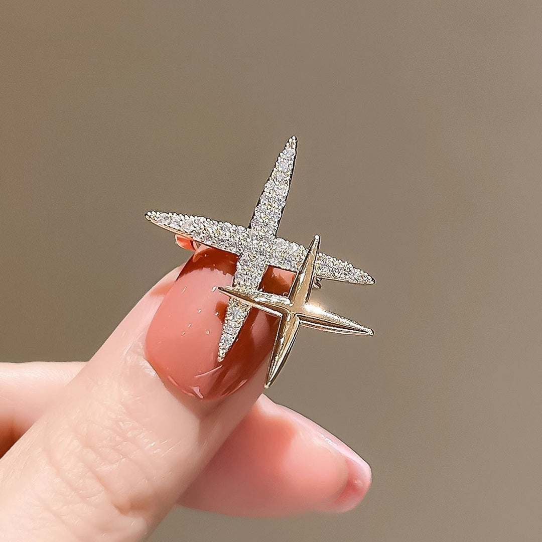 Glamorous brooch with sparkling rhinestones Kalsten
