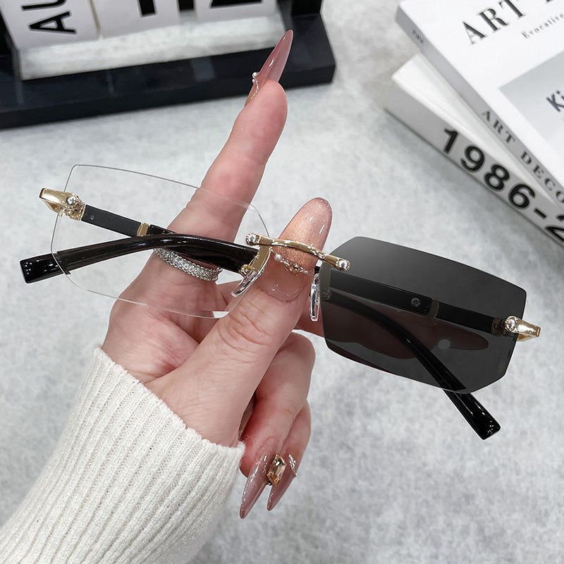 Ladies elegant and fashionable sunglasses with transparent frame Kalsten