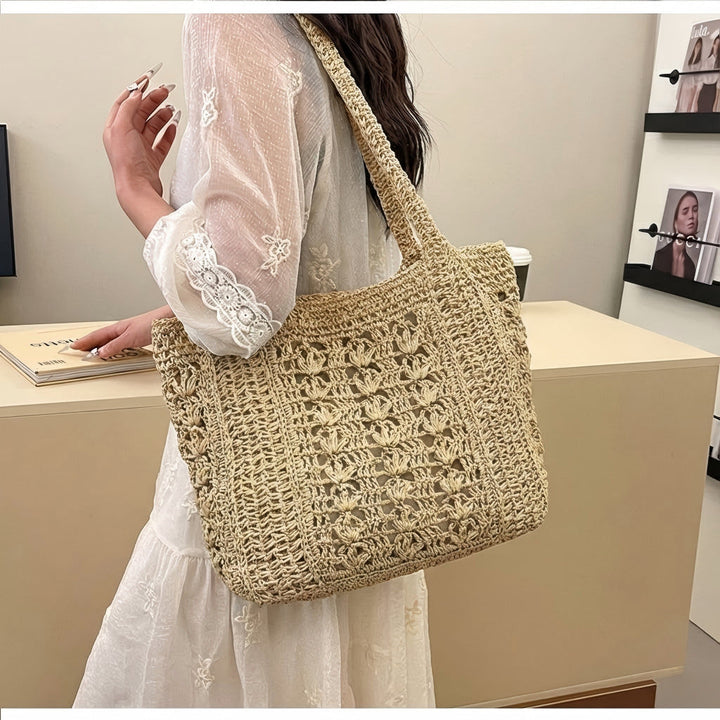Boho Style Handbag Made of Braided Natural Material Kalsten