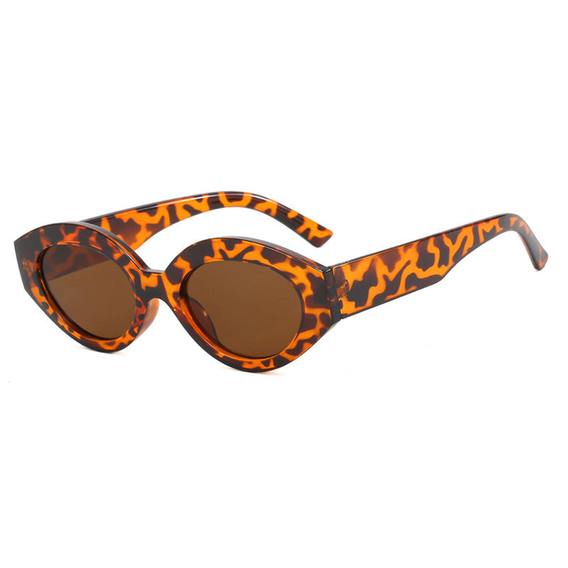 Ladies trendy cat-eye sunglasses with animal print Kalsten