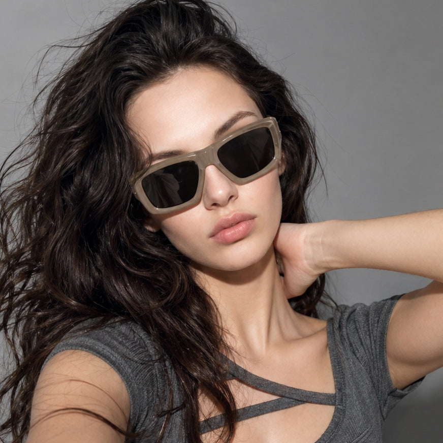 Women's oversized geometric sunglasses with modern frame Kalsten