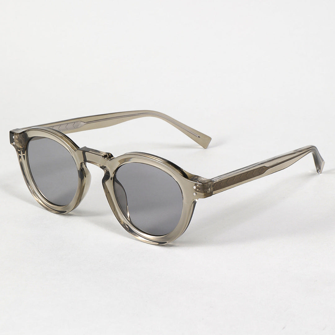 Ladies fashionable sunglasses in classic round style Kalsten
