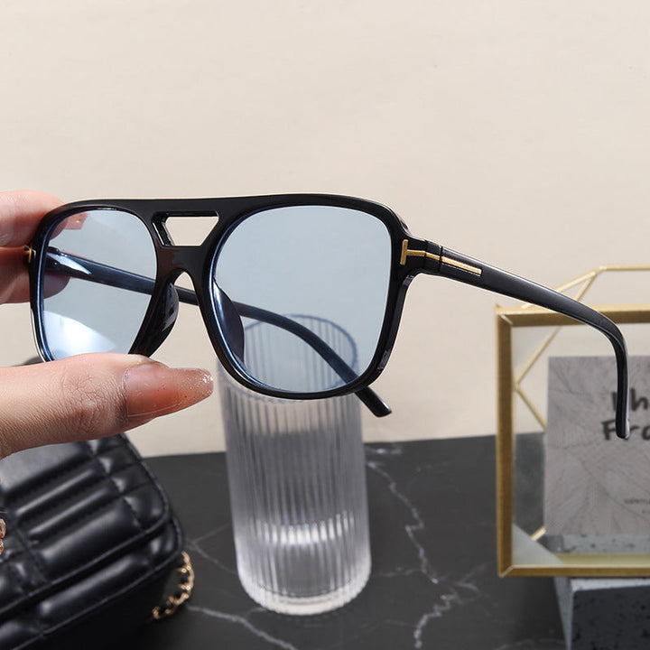 Ladies' striking sunglasses with outstanding shape Kalsten