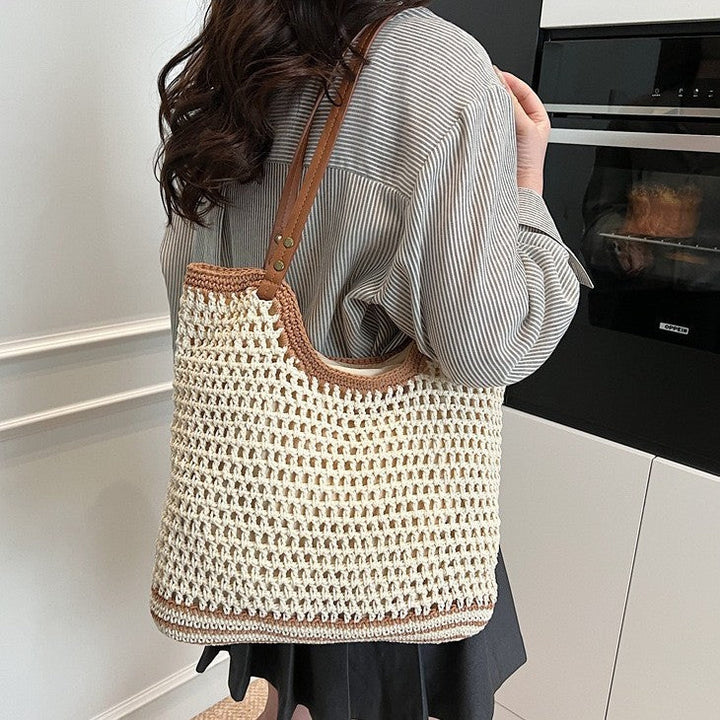 Handwoven beach bag with special details Kalsten