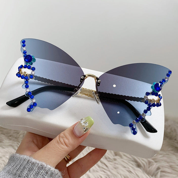 Ladies extravagantly designed sunglasses Kalsten
