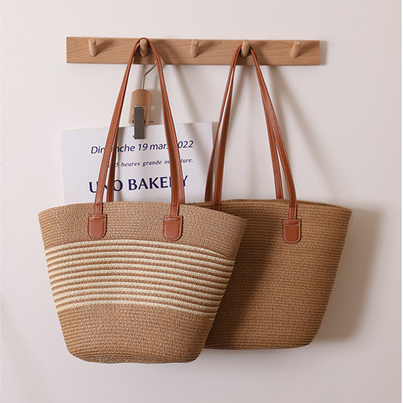 Elegant Bast Handbag with Leather Handles Kalsten