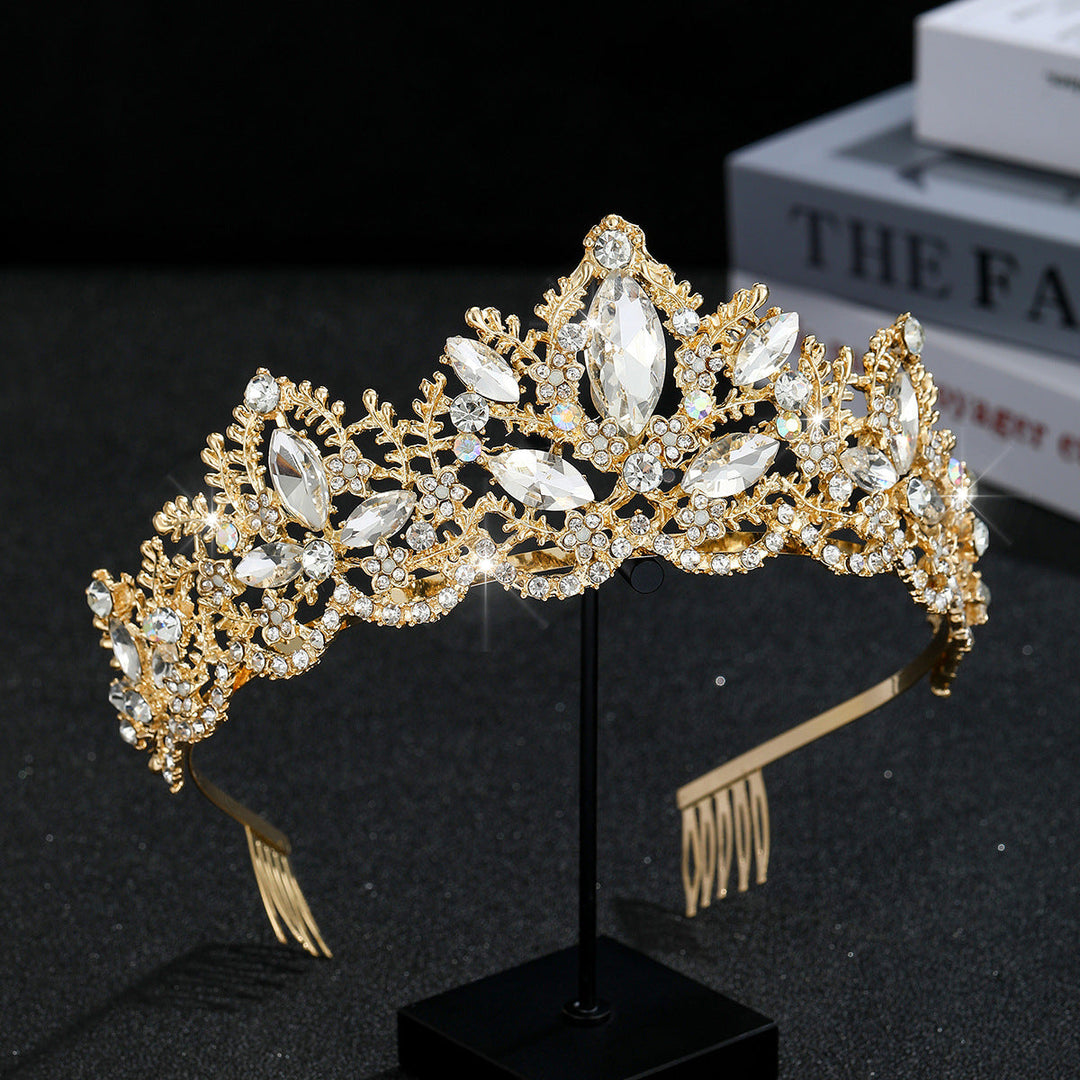 Ladies Glamorous Tiara with Sparkling Crystal Decorations Kalsten