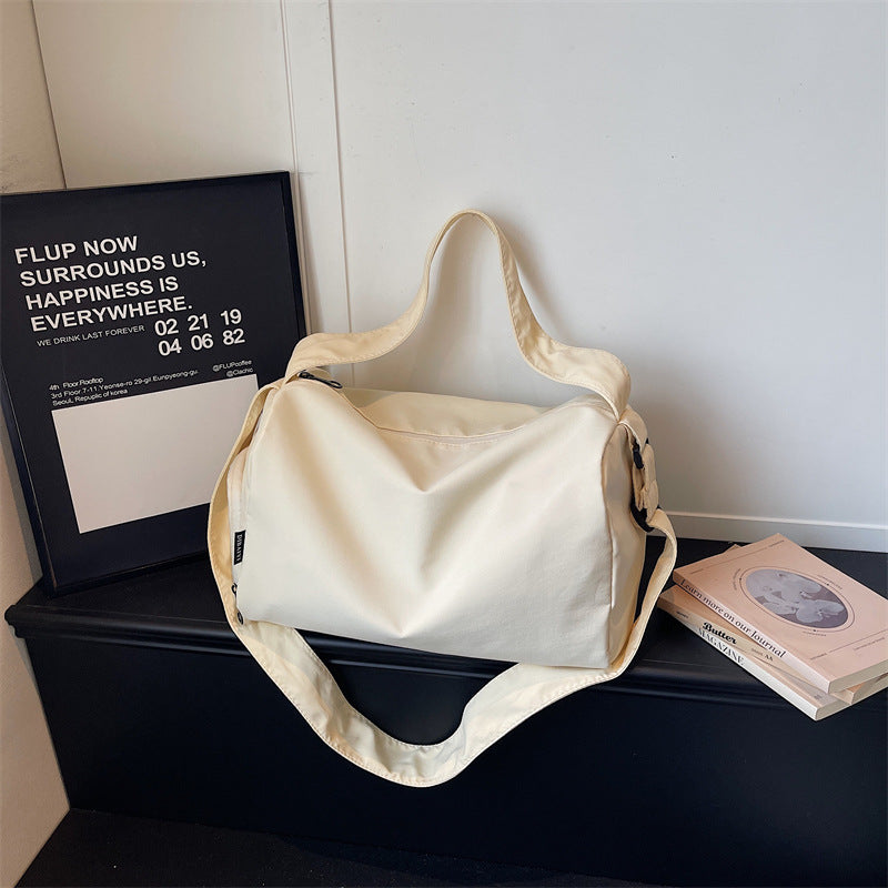 Sporty travel bag with versatile compartments Kalsten