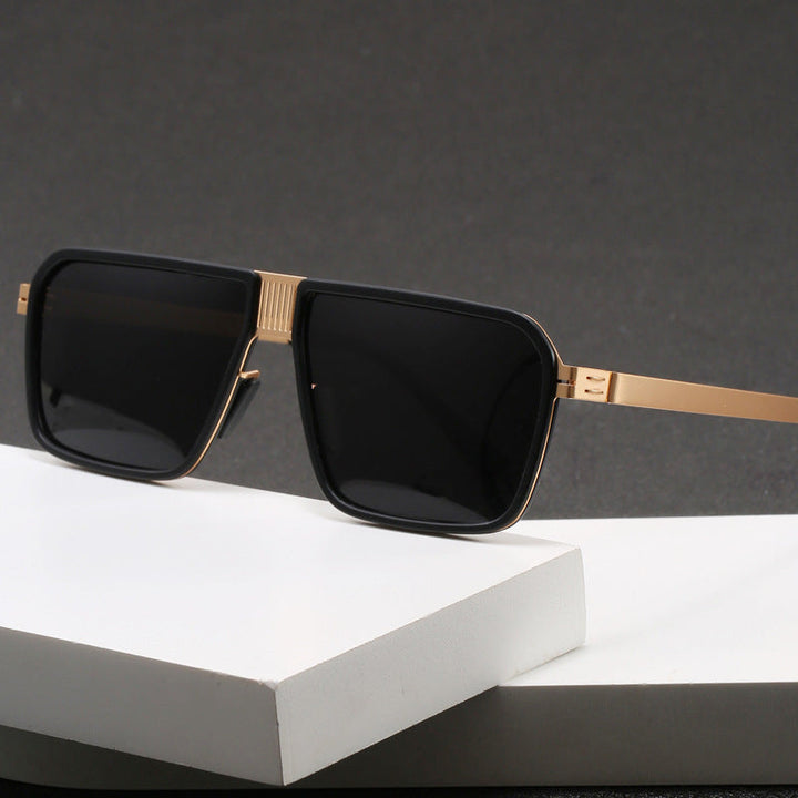 Women's fashionable sunglasses in a modern, square design Kalsten