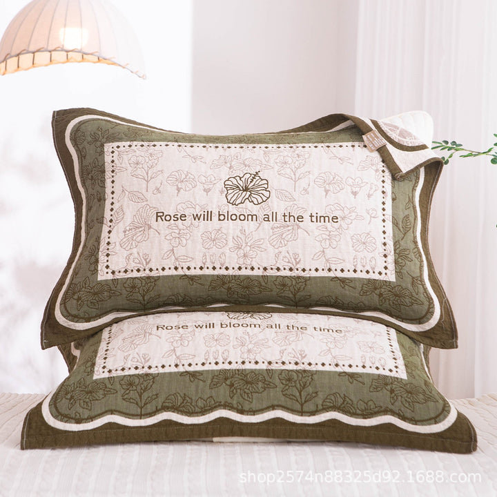 Women's pillowcase with delicate floral motif Kalsten