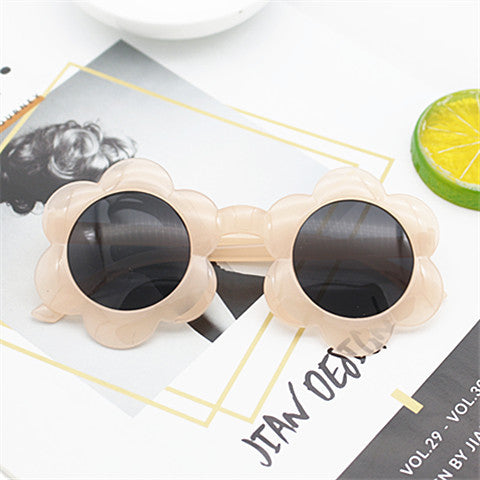 Women's sunglasses in playful floral pattern Kalsten