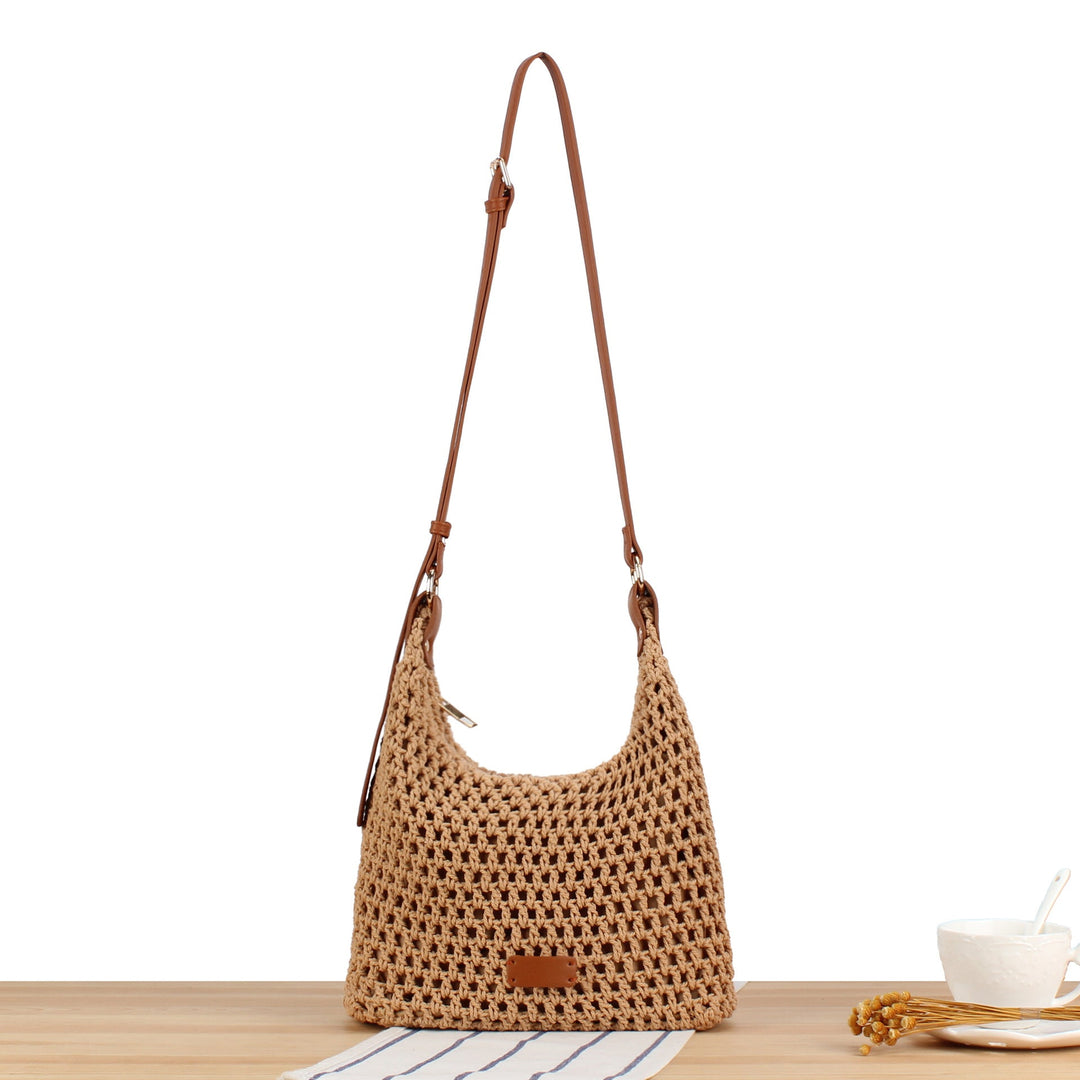Hobo Bag Made of Handwoven Natural Material Kalsten