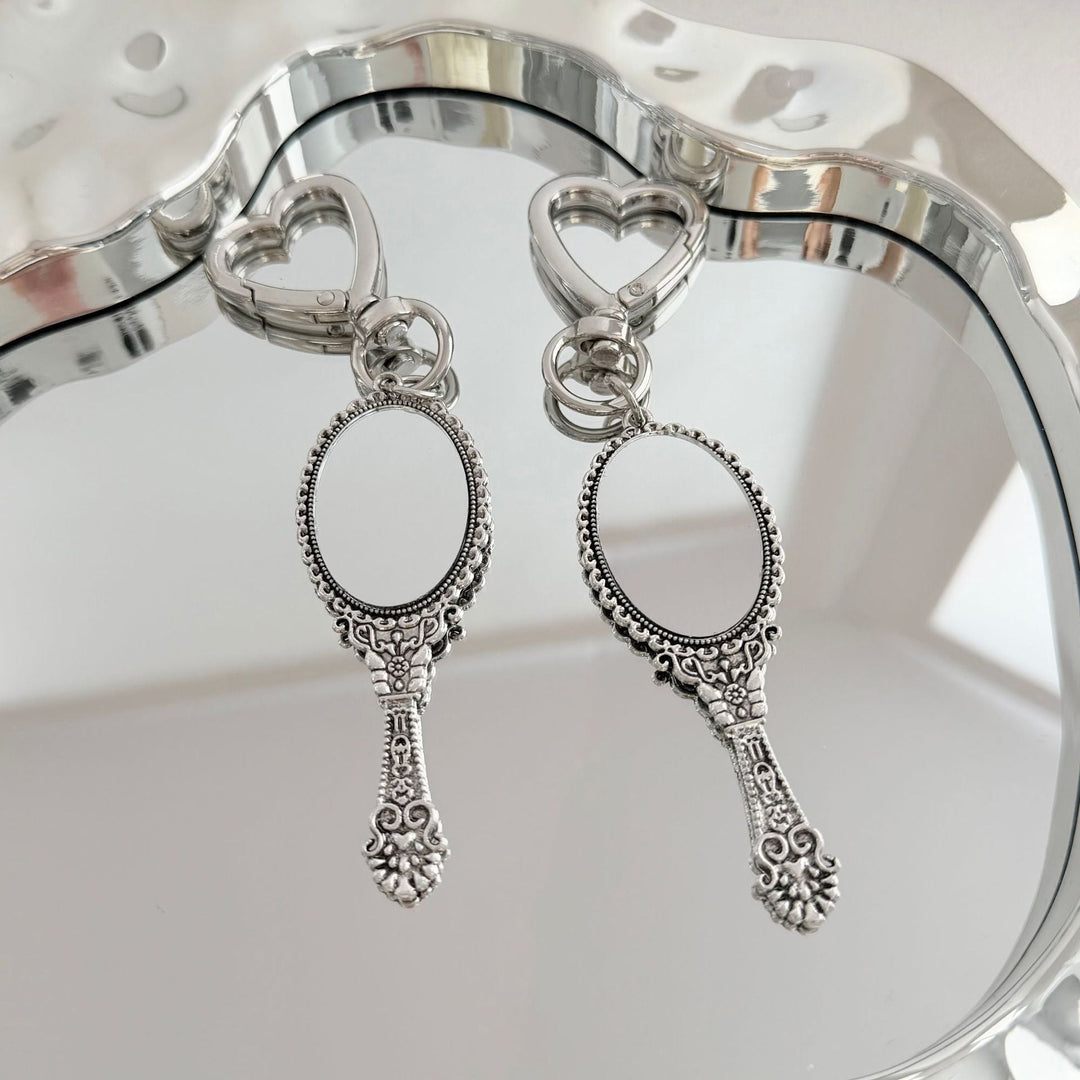 Vintage-Style Compact Mirror Keychain Kalsten