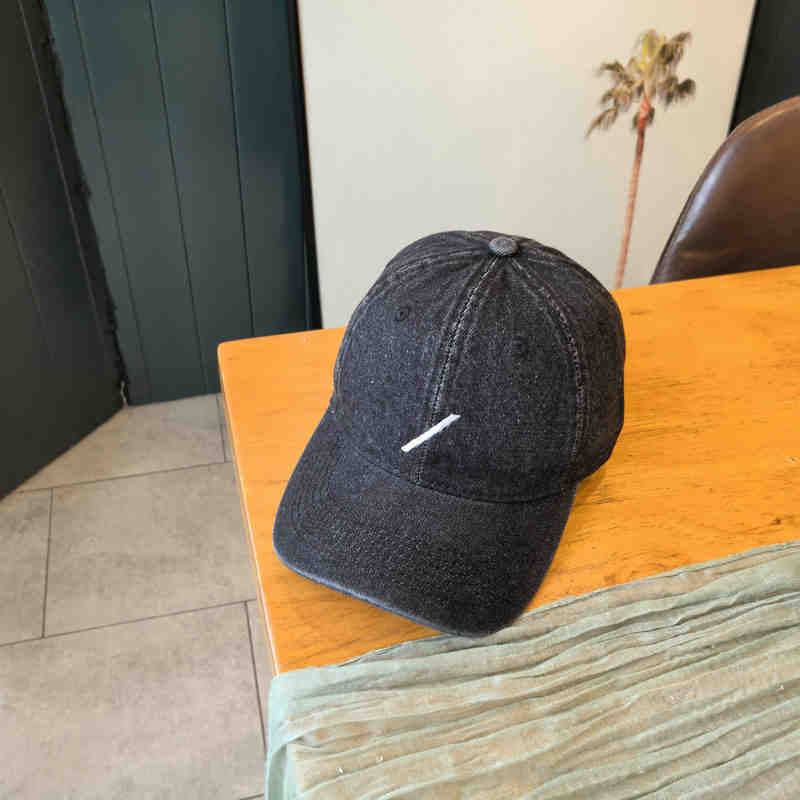 Men's Classic Denim-Style Baseball Cap Kalsten