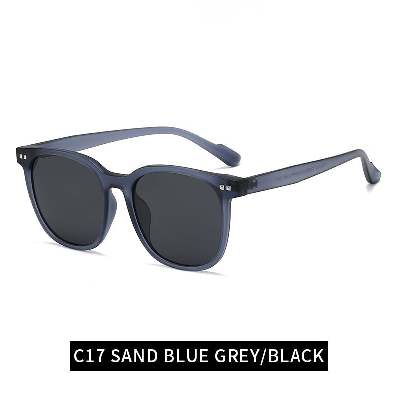 Women timeless sunglasses in modern rectangular design Kalsten