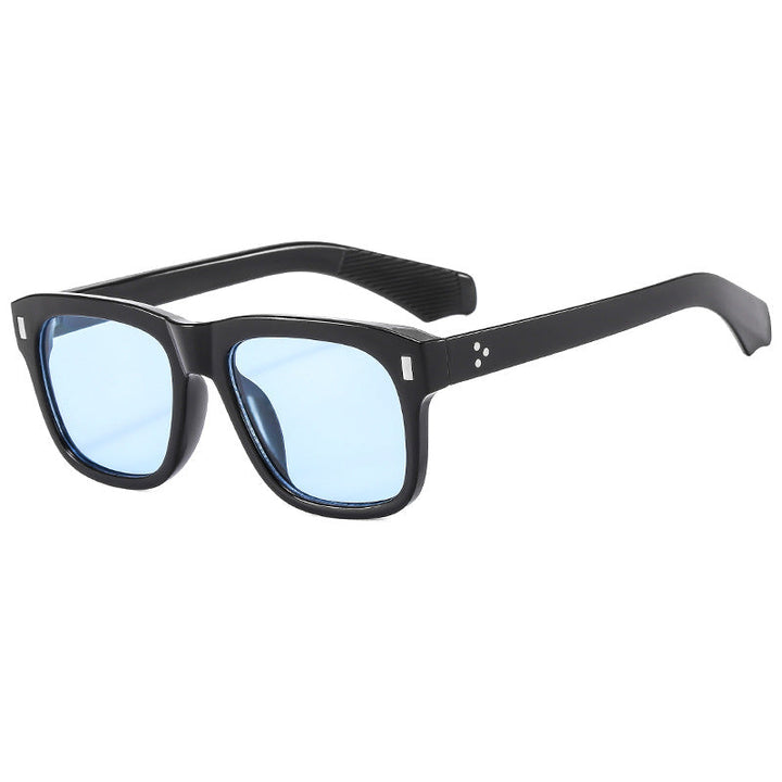 Women's fashionable sunglasses in stylish and contemporary design Kalsten