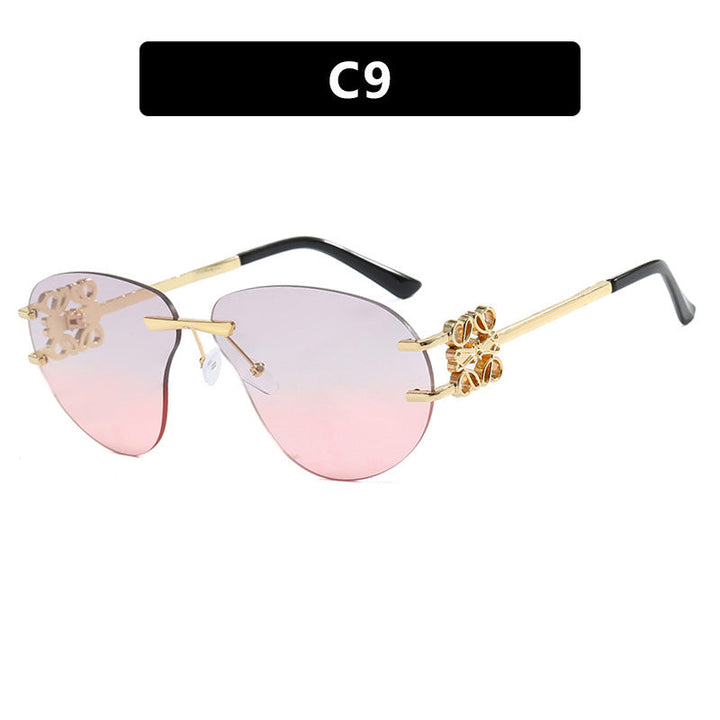 Women's fashionable sunglasses in elegant aviator style with gemstone details Kalsten