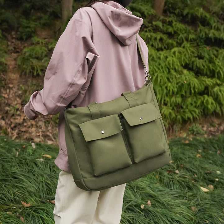 Versatile tote bag with practical exterior pockets Kalsten