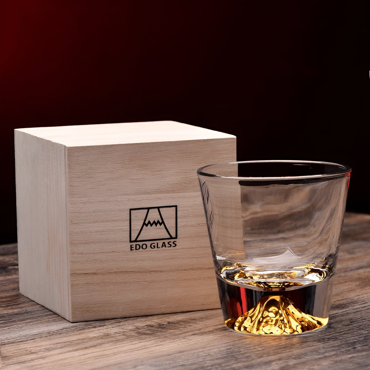 Whisky glasses with Fuji motif – Elegant set for connoisseurs