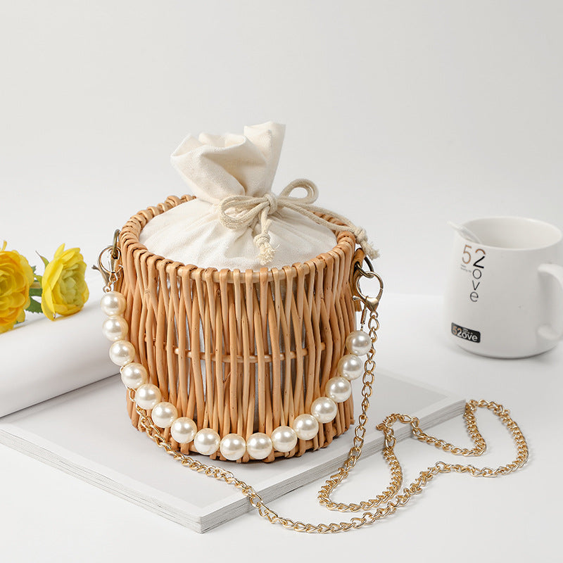 Women handcrafted basket bag with pearl chain Kalsten