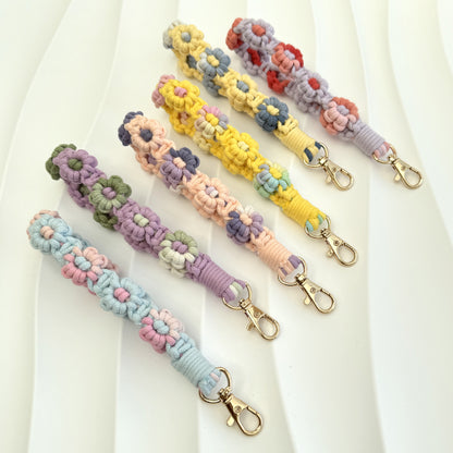 Decorative Macrame Keychain Holder Acalora 1788942629
