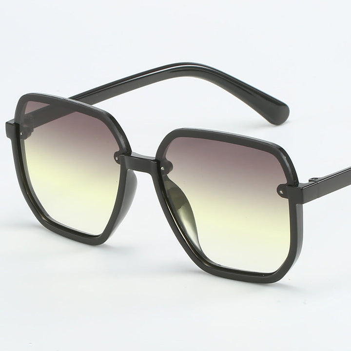 Women’s geometric sunglasses in modern design Kalsten