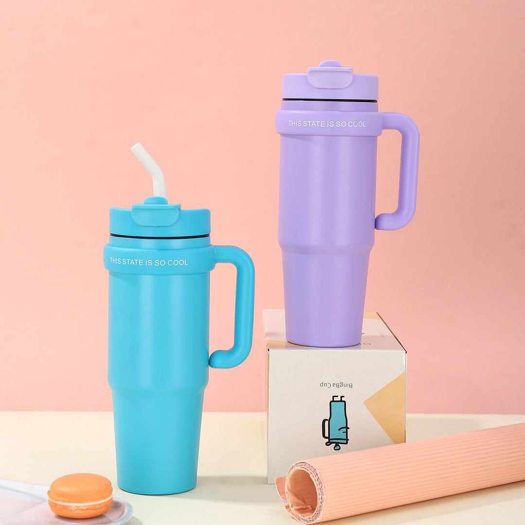 Unisex drinking cup with integrated straw Kalsten