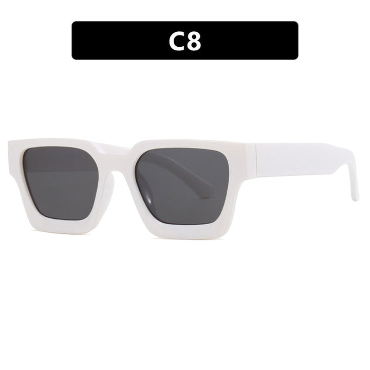 Women's fashionable square reading glasses with transparent frame construction Kalsten