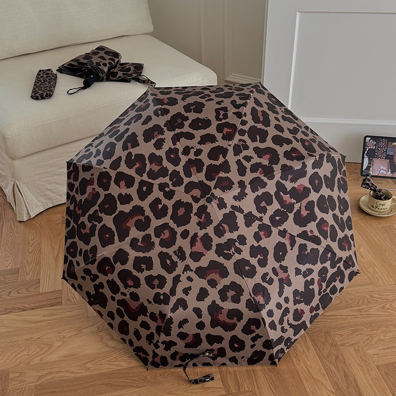 Women's Foldable Umbrella in Modern Leopard Pattern Kalsten