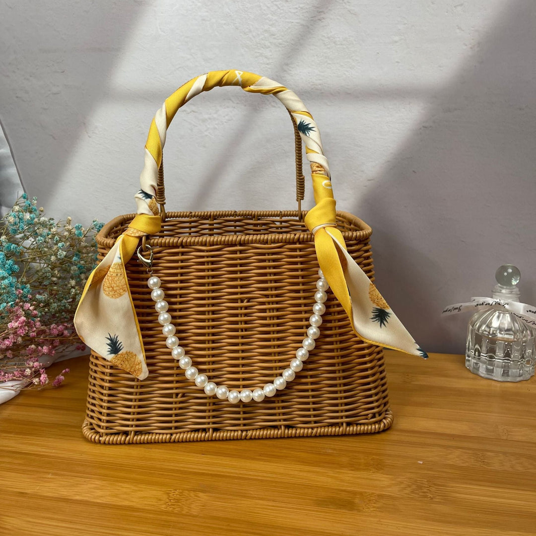Women's stylish rattan container with pearl handle Kalsten