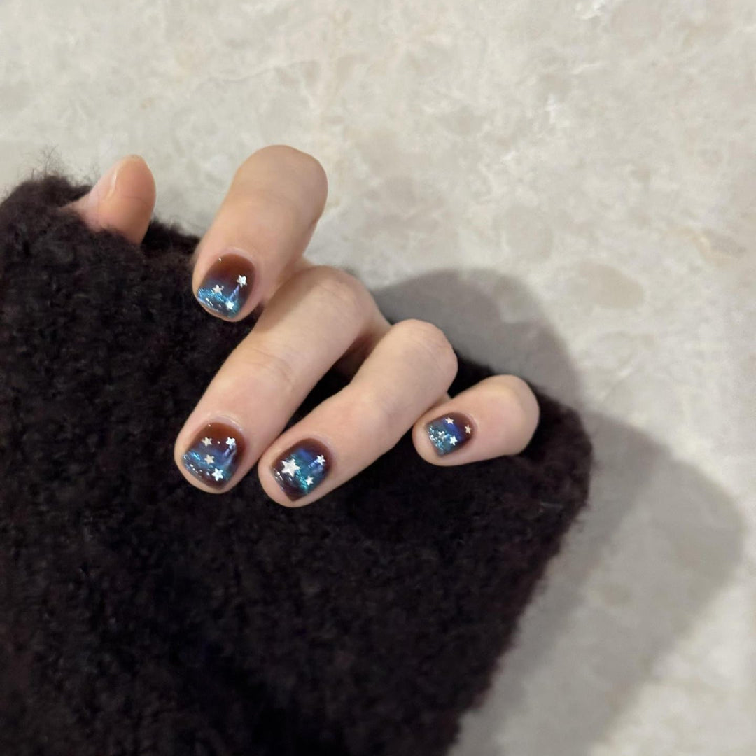 Glamorous Art Nails with Sparkling Star Design Kalsten