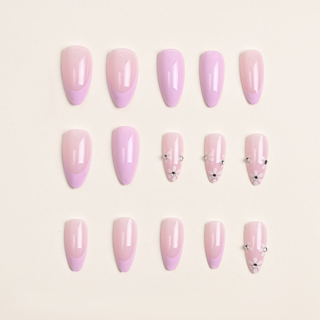 Decorative Floral Press-On Nails Kalsten