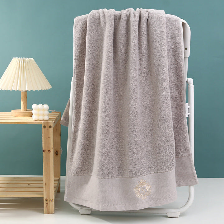 Luxurious terry bath towel with elegant design Kalsten