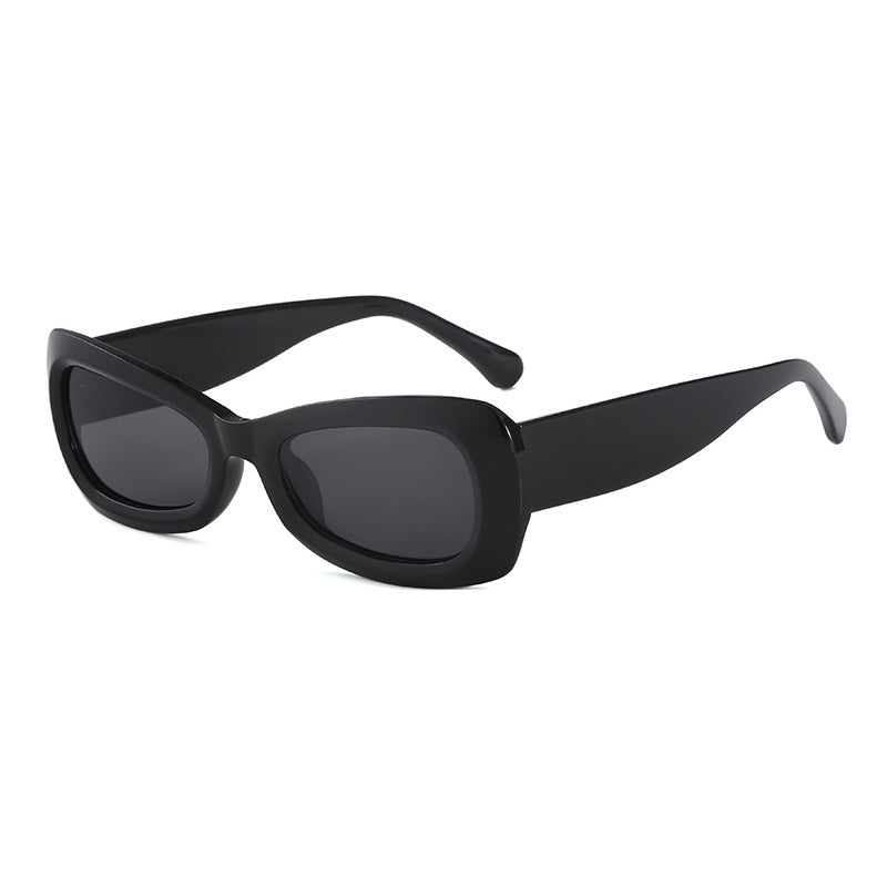 Women's fashionable Cat-Eye sunglasses with protective UV filter and elegant design Kalsten
