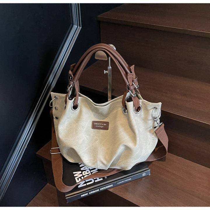 Everyday handbag with innovative carrying system Kalsten
