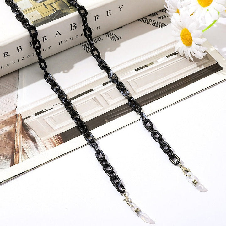 Fashionable necklace with clip clasp Kalsten