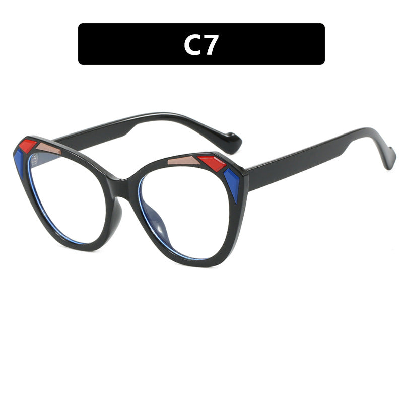 Ladies Cat Eye Sunglasses with Fashionable Details Kalsten