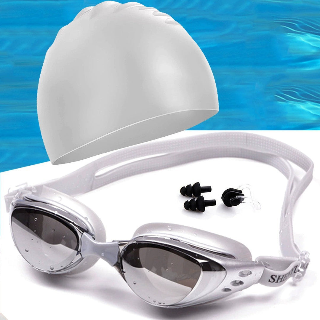 Swimming set with ergonomic swimming goggles and silicone cap Kalsten