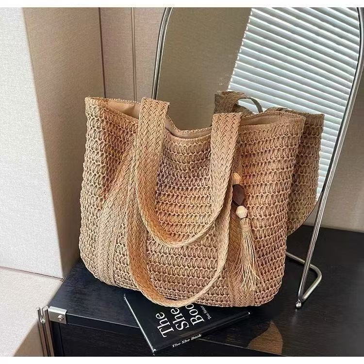 Handmade straw bag Kalsten