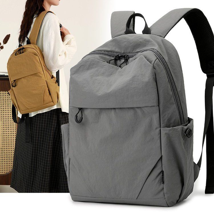 Everyday backpack with elastic side pockets Kalsten