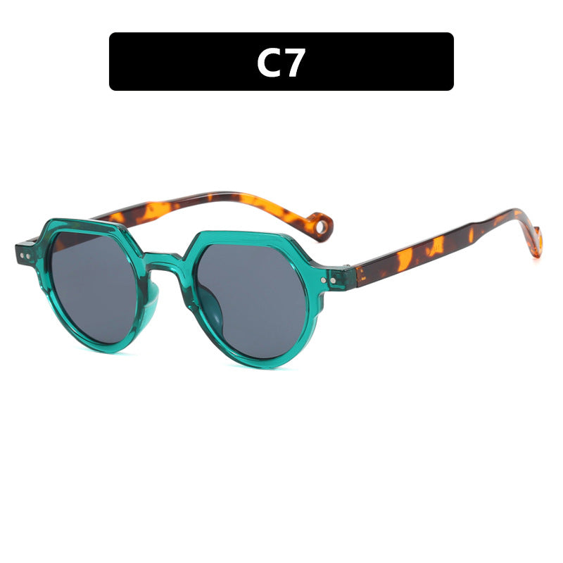 Women's geometric sunglasses with protective UV filter and sturdy frame Kalsten