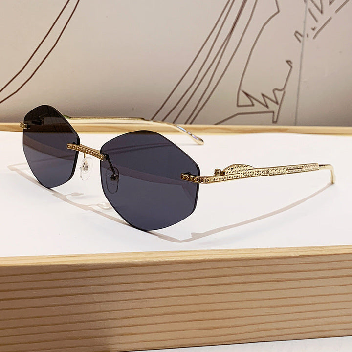 Women's extravagant sunglasses with sparkling accents Kalsten